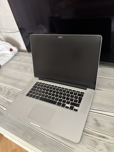 en ucuz apple macbook: İşlənmiş Apple MacBook, 15.4 ", Intel Core i7, 256 GB, Ünvandan götürmə, Pulsuz çatdırılma, Ödənişli çatdırılma