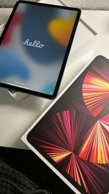 Digər planşetlər: Apple iPad Pro 12.9 (2021), 12,9", 128 GB