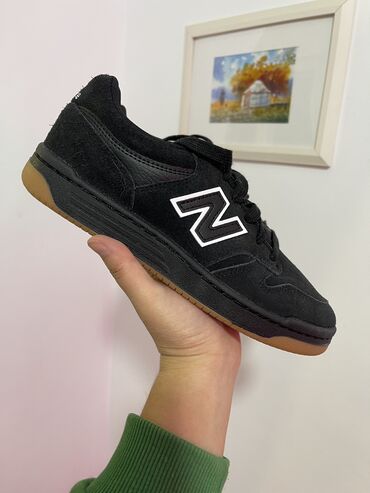 женские сапошка: Кроссовки, 38, New Balance, Новый, цвет - Черный