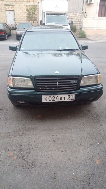 maşin satşi: Mercedes-Benz C 200: 2.2 l | 1995 il Sedan