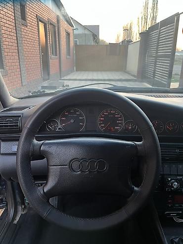 Audi: Audi A6: 1994 г., Седан — 7