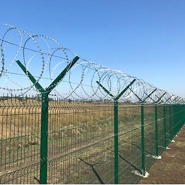 Сетка гиттер: Установка всех видов заборов, сетка гиттер из Профнастила, из — 1