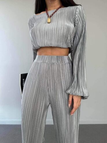 Kompleti: New Perfekt Set SS•MM•L Cena3500 Din — 8