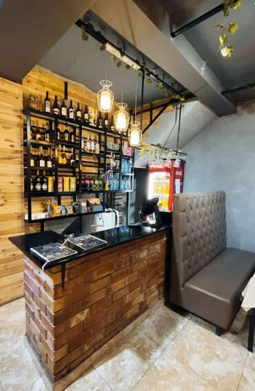 Продажа ресторанов, кафе: Срочно продается действующее 2х этажное кафе в Новопавловке( в 15 км — 10