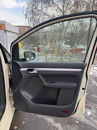 Volkswagen: Volkswagen Touran: 2014 г., Дизель, Минивэн — 11