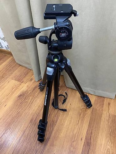 Другие аксессуары для фото/видео: Штатив Manfrotto 055MF4 + голова Manfrotto 808RC4 Б/у в идеальном — 1