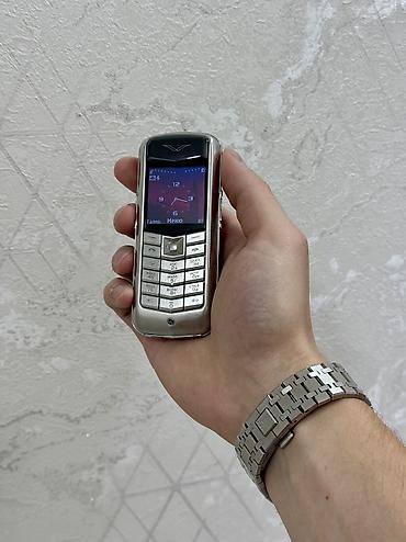 nokia e52: Vertu Constellation, Б/у, < 2 ГБ, цвет - Серебристый, 1 SIM — 2