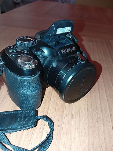 mp: Fujifilm FinePix S seriyası rəqəmsal kamera - 14 MP sensor (göstərici — 3