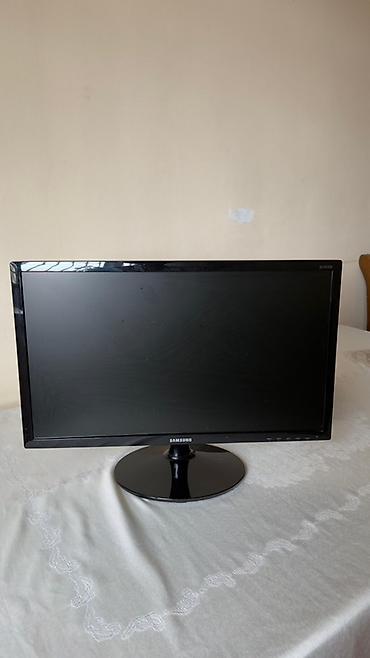 Monitorlar: Samsung 24" LED monitor — model S24D300H (LS24D300HS/RU) — 1
