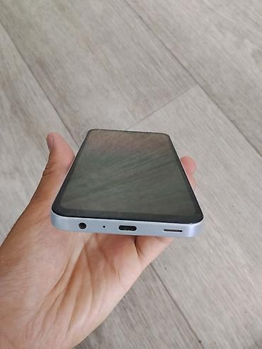 самсунг a20: Смартфон с экраном около 6" (каплевидный вырез под фронтальную — 2