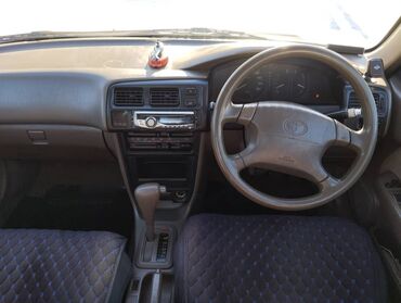 Toyota: Toyota Corolla: 1997 г., 1.6 л, Вариатор, Бензин, Седан