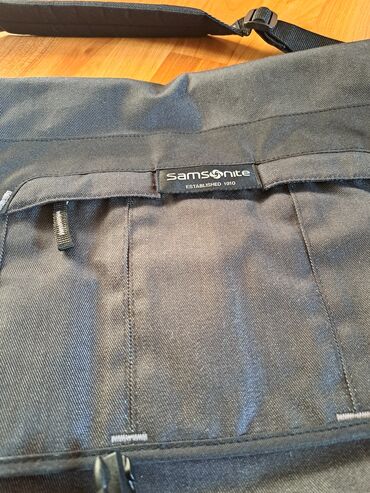 Futrole i torbe za laptopove: Samsonite torba za lap top komotna sa pregradama, crna kao nova. Malo — 7