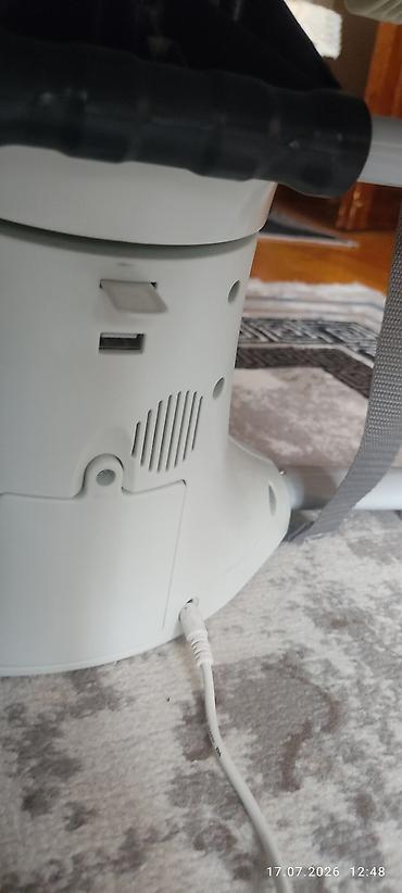 ozu yellenen besik: Uşaq üçün elektrikli beşik/sallanacaq kreslo - Yumşaq matrast və baş — 5