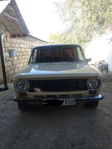 afdamabil ve xususi texnka: VAZ (LADA) 2111: 1.2 l | 1976 il 60000 km Sedan