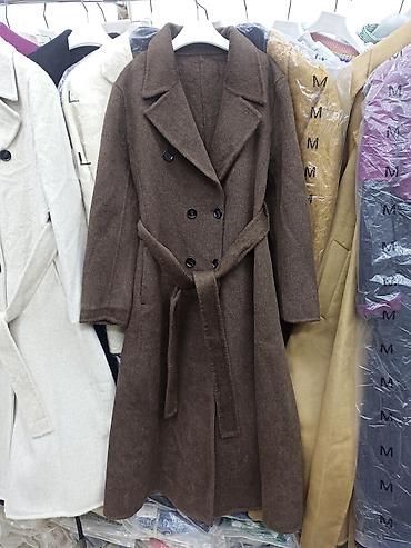 Пальто: Пальто, Классика, Осень-весна, Короткая модель, Двубортная модель at lalafo.kg — 4 Пальто: Пальто, Классика, Осень-весна, Короткая модель, Двубортная модель — 4