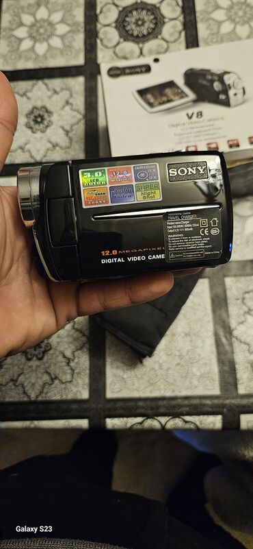 s4 zoom: Salam Sony V8 digital video kamerasi video ve sekilde cekir