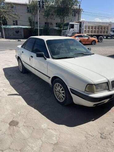 машина алам рассрочкага: Audi 80: 1992 г., 2 л, Механика, Бензин, Седан