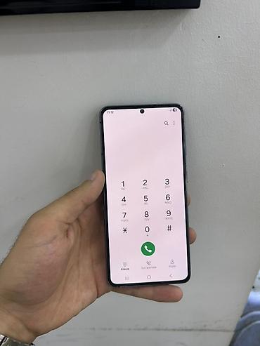 Мобильные телефоны и аксессуары: Samsung Galaxy S21, 128 ГБ, цвет - Серый, Беспроводная зарядка — 6
