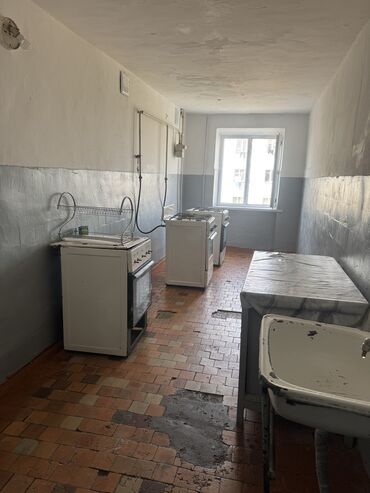 Продажа квартир: 1 комната, 18 м², Общежитие, 4 этаж, Старый ремонт — 9