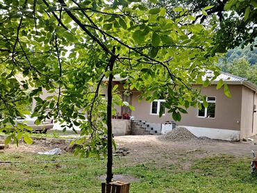 Günlük kirayə mənzillər: 4 otaqlı