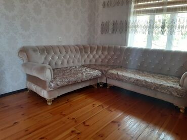 kubikin qiymeti 2022: Угловой диван
