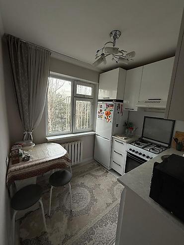 Продажа коттеджей и домов: Продается дом в районе Маевка! Дом кирпичный Площадь: 80м2 Участок — 12