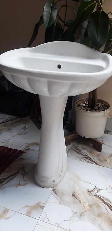 heinz kaşa: Farfor umivalnik (piedestal ilə) - Material: yüksək keyfiyyətli — 1