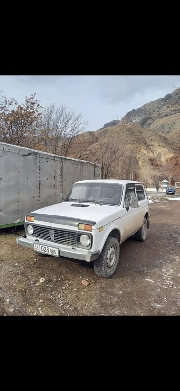 ВАЗ (ЛАДА): ВАЗ (ЛАДА) 4x4 Нива: 2005 г., 1.7 л, Механика, Бензин, Внедорожник — 1