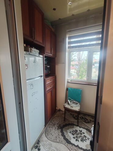 məzahir rüstəmov küçəsi: Bakı, 3 otaqlı, Köhnə tikili, 60 kv. m