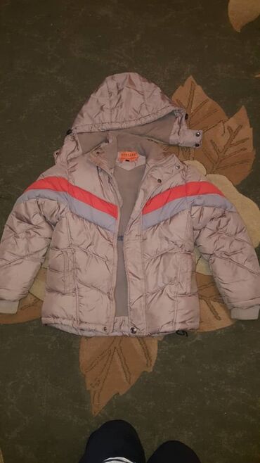 пальто зимнее: Куртка зимняя на ребенка 7-8 лет ростовка 130 см