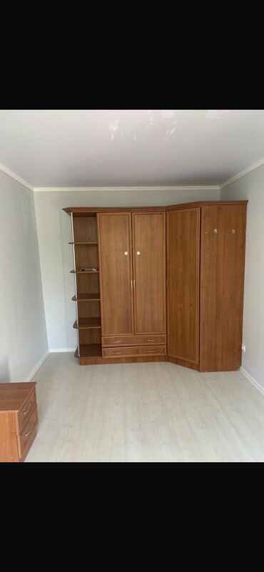 продаю связи с переездом: 2 комнаты, 41 м², Индивидуалка, 3 этаж, Евроремонт