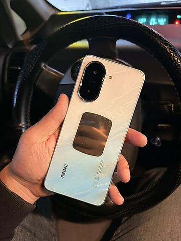 redmi turbo: Yaxsi telefondu . Taksi naviqator ucun istifade olunub donma gecikme — 2