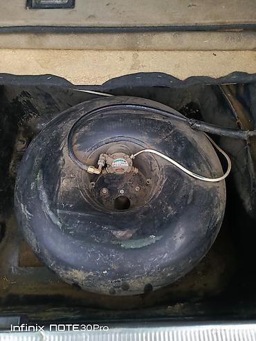 Audi: Audi 100: 1991 г., 2.3 л, Механика, Газ, Универсал — 11