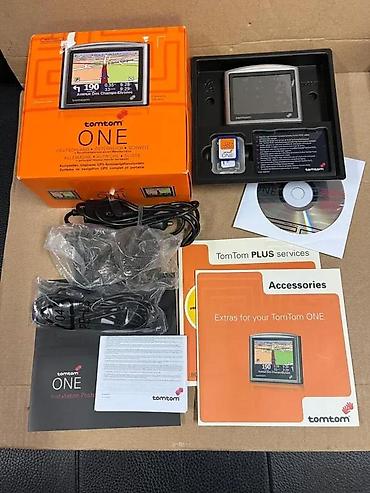 GPS za auto: TomTom ONE – prenosivi GPS uređaj za automobil Karakteristike: - — 1