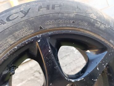 дом на колеса: Продаю шины состояние среднего размер 205/65/R15 и 225/55/R16