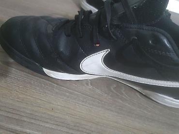 Patike: Nike original.Cista koza.Stanje super.ima jednu malu oderotinu — 4