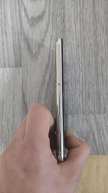 Digər mobil telefonlar: IPhone 11 pro 256 yaddaş 79 pil . Problemlər : -Ekran dəyişib -Zəng — 3