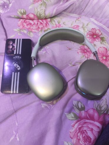 Səs gücləndiriciləri: İşlənmiş Simsiz (Bluetooth) Qulaqcıqlar, Apple, rəng - Boz