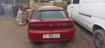 Mazda: Mazda 323: 1994 г., 1.5 л, Механика, Бензин, Седан