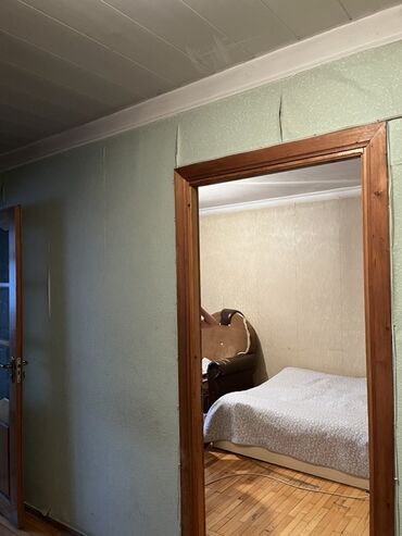 Köhnə tikili: Bakı, 7-ci mikrorayon, 1 otaqlı, Köhnə tikili, m. Azadlıq Prospekti, 35 kv. m — 6