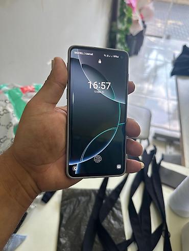 s 23 ultra qiyməti: Samsung Galaxy S10, 128 GB, rəng - Boz, Simsiz şarj — 3