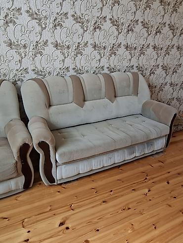 кушетка бу: Iki kreslo ve divan satilir 
250 azn.
Unvan yeni ramani — 2