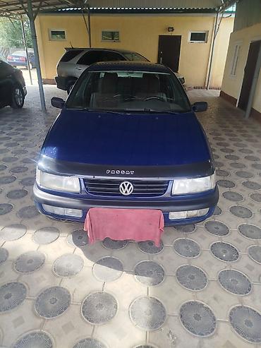 Унаа сатуу: Volkswagen Passat: 1994 г., 1.8 л, Кол менен иштөөчү, Бензин, Седан — 6