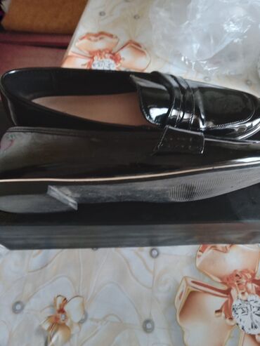 Daewoo: Qadın loafer ayaqqabıları – MNG - Brend: MNG (etiket iç astarda