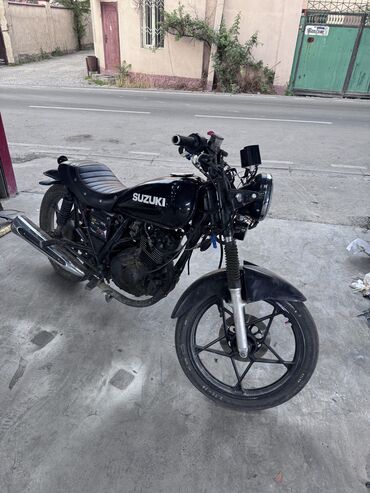 Мотоциклы: Классический мотоцикл Suzuki, 125 куб. см, Бензин, Взрослый, Б/у