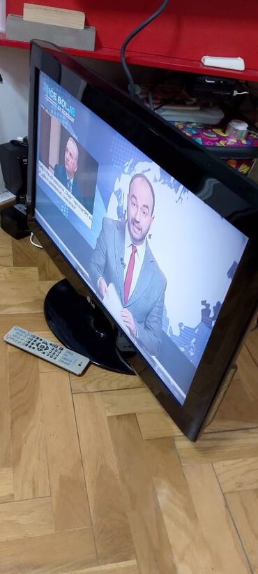 gigatron lg televizori: TV lcd LG 32 inča ili 82 dijagonala ekrana sa daljinskim upravljačem