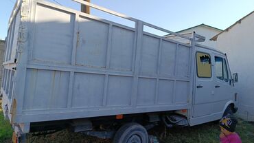 скутер спортивный: Грузовик, Mercedes-Benz, Дубль, 3 т, Б/у