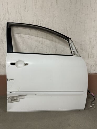 передний бампер ипсум: Комплект дверей Toyota 2003 г., Б/у, цвет - Белый,Оригинал