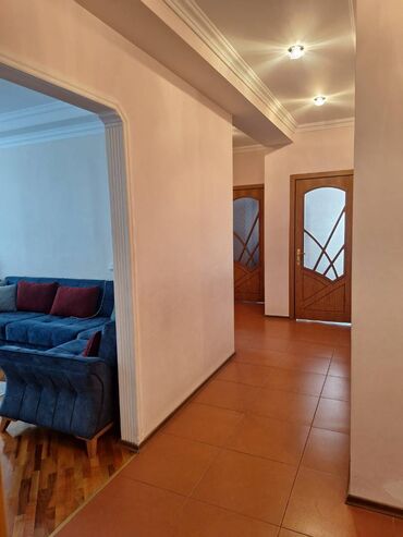 Yeni tikili: 9-cu mikrorayon, 3 otaqlı, Yeni tikili, m. Memar Əcəmi, 107 kv. m — 6