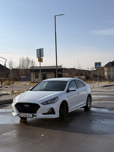 Hyundai: Hyundai Sonata: 2019 г., 2 л, Автомат, Газ, Седан — 3